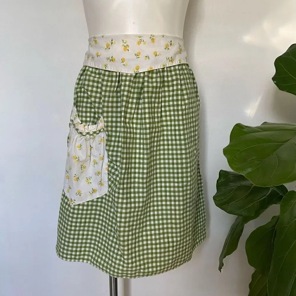 American Hostess Vintage Gingham Check Apron